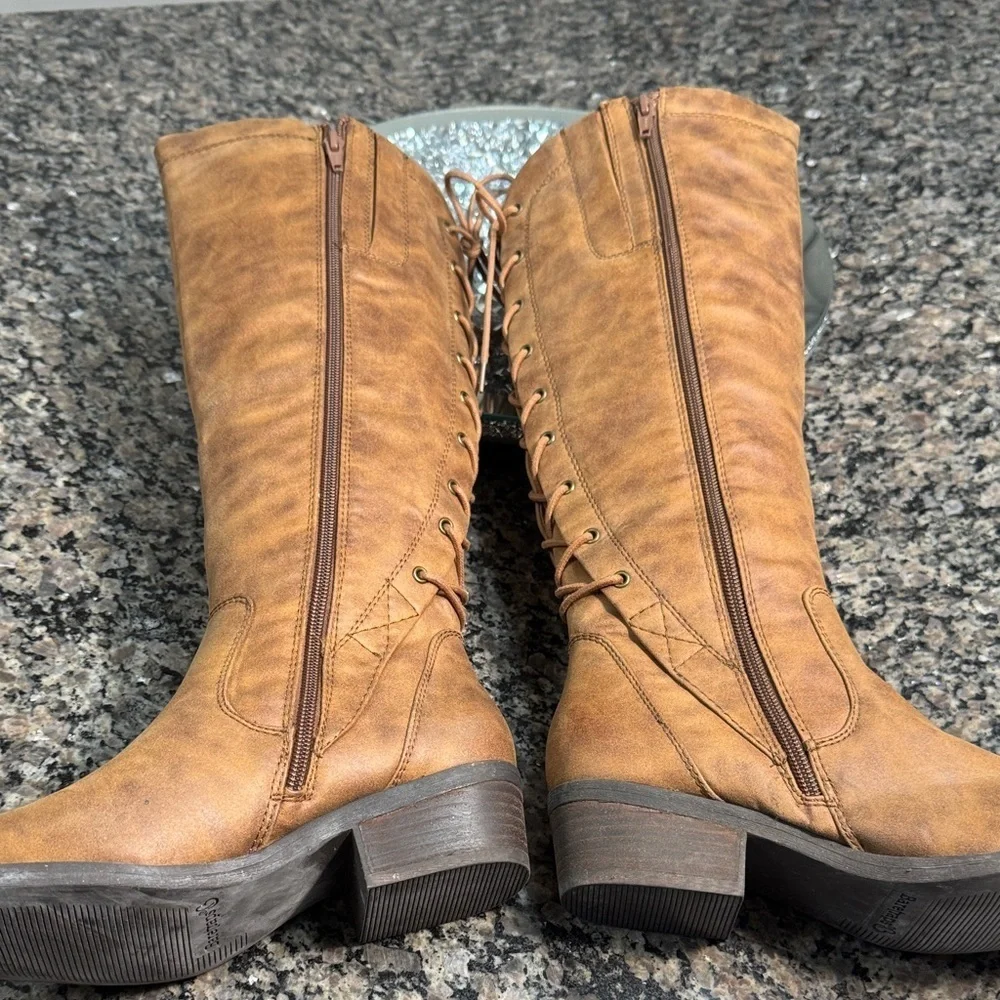 BareTraps Tan tall Boots NEW 6